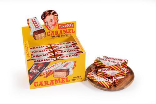 Tunnocks Caramel Wafers 48 x 30g - Vending Superstore